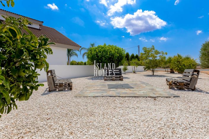 Image No.32-4 Bed Villa for sale