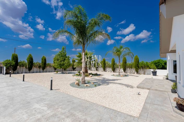 Image No.36-4 Bed Villa for sale