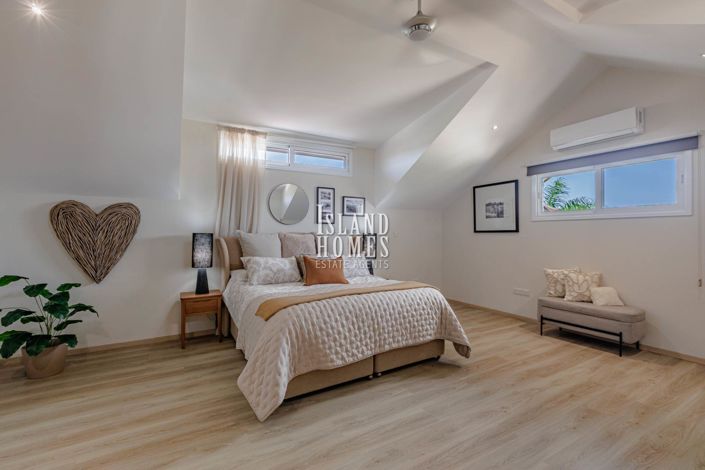 Image No.43-4 Bed Villa for sale