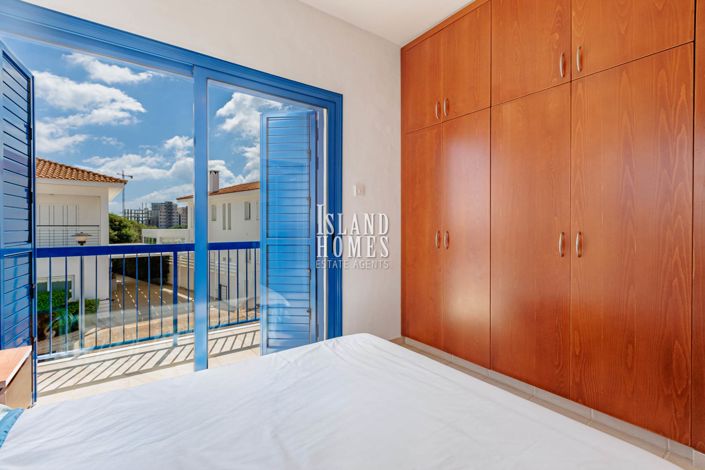 Image No.29-3 Bed Villa for sale