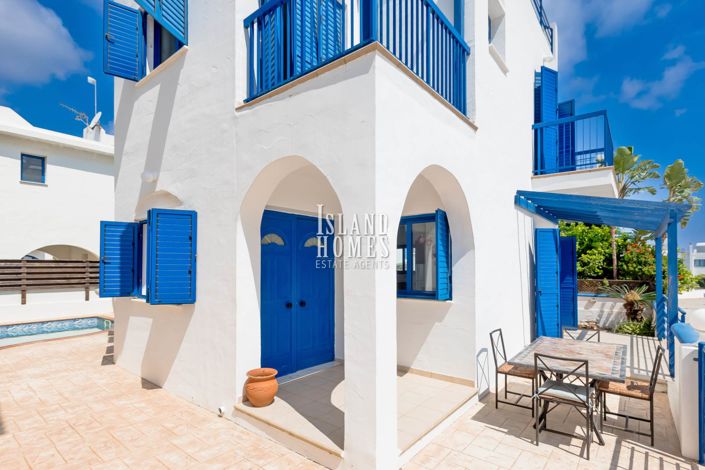 Image No.33-3 Bed Villa for sale