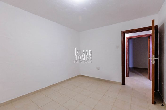 Image No.43-3 Bed Villa for sale