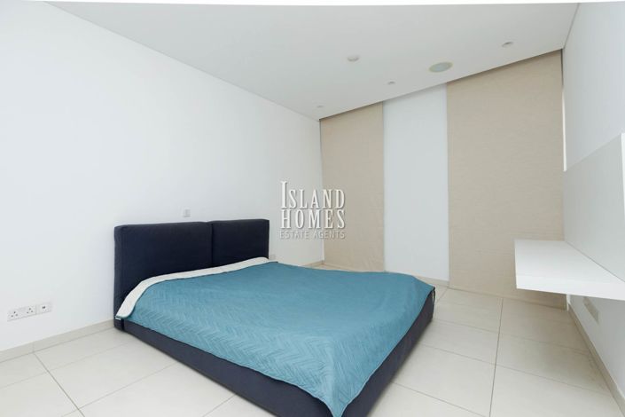 Image No.25-6 Bed Villa for sale