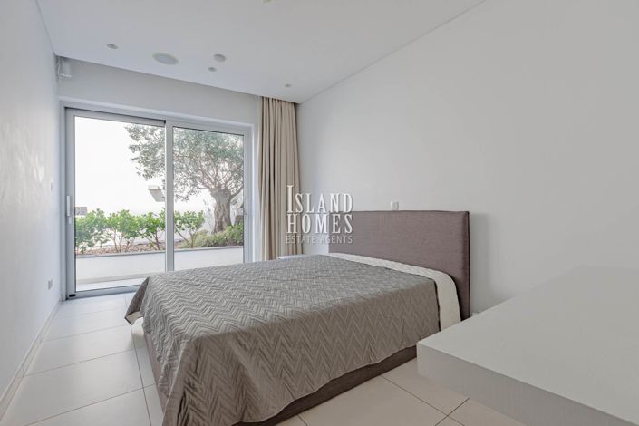 Image No.29-6 Bed Villa for sale