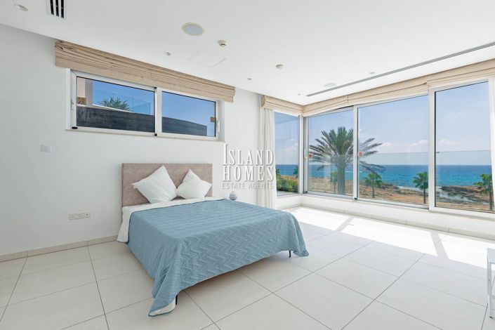 Image No.48-6 Bed Villa for sale