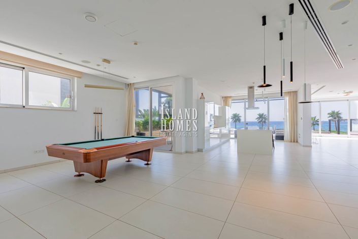 Image No.9-6 Bed Villa for sale