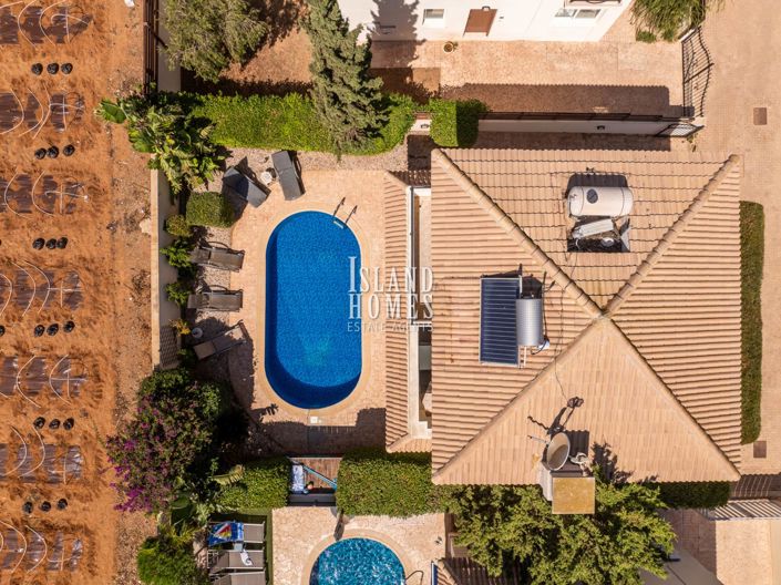 Image No.33-2 Bed Villa for sale