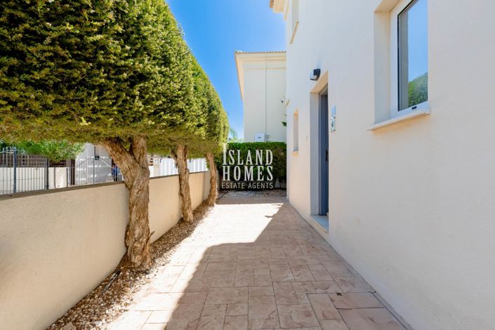 Image No.34-2 Bed Villa for sale