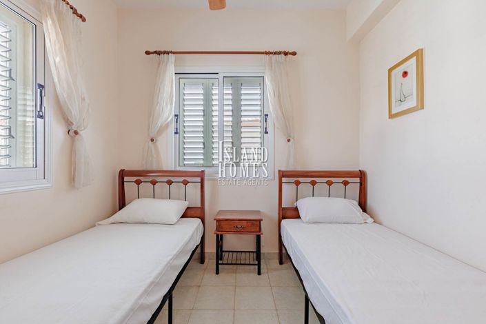 Image No.24-3 Bed Villa for sale