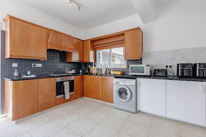 Image No.5-3 Bed Villa for sale