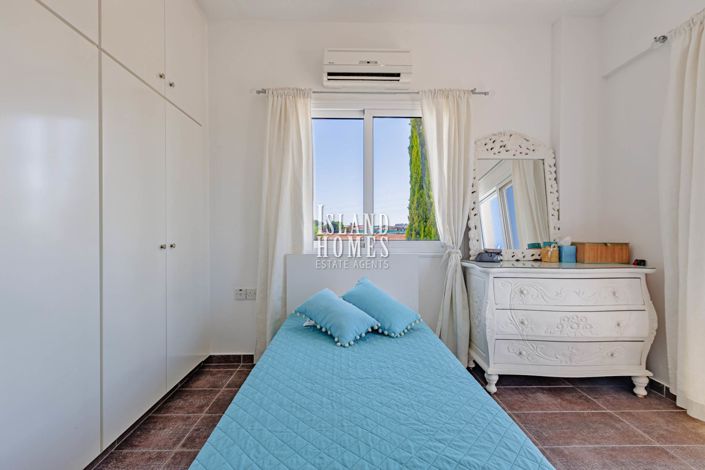 Image No.22-2 Bed Apartment for sale