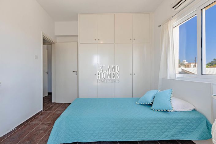 Image No.23-2 Bed Apartment for sale