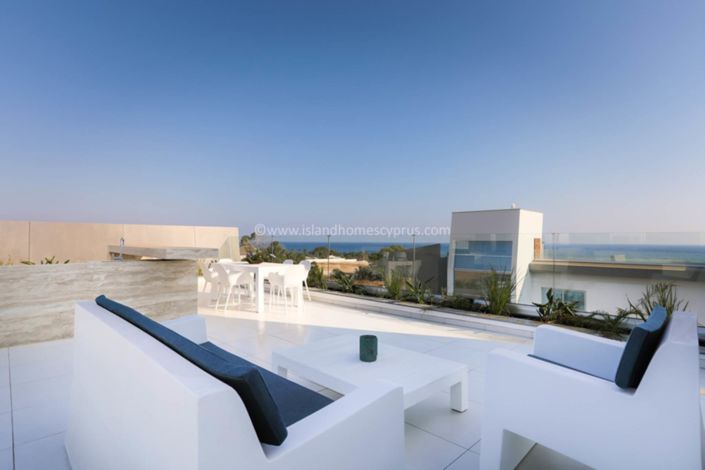 Image No.17-4 Bed Villa for sale