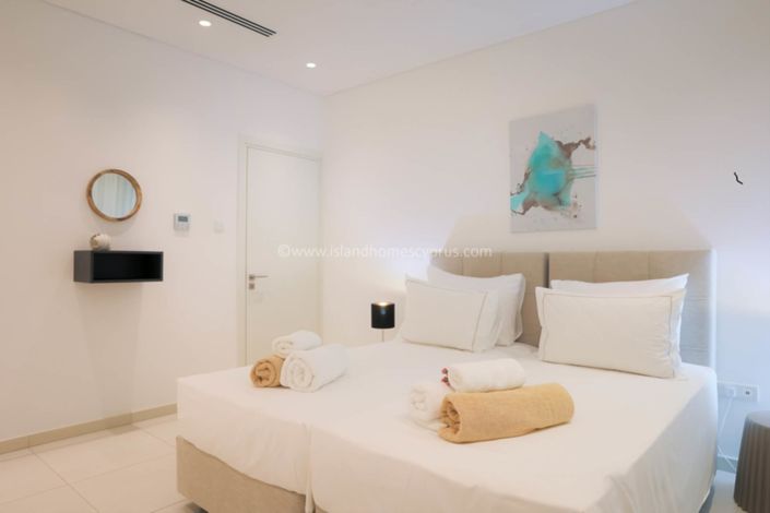 Image No.28-4 Bed Villa for sale