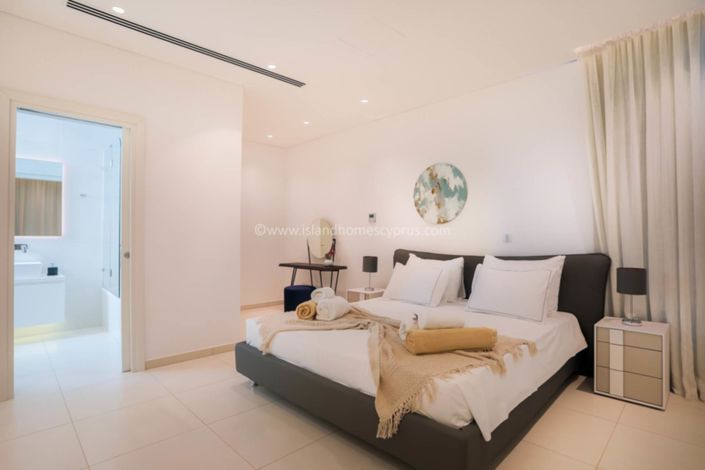 Image No.31-4 Bed Villa for sale