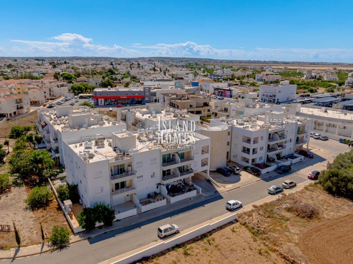 Image No.22-2 Bed Apartment for sale