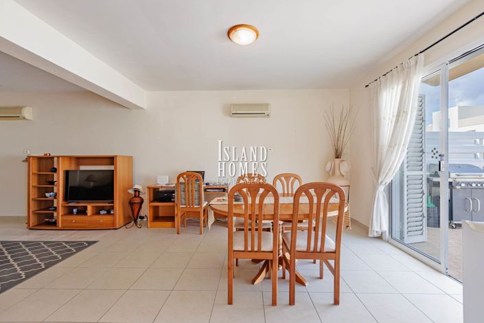 Image No.10-3 Bed Apartment for sale