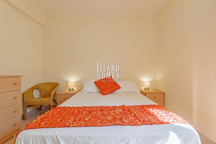 Image No.18-2 Bed Apartment for sale
