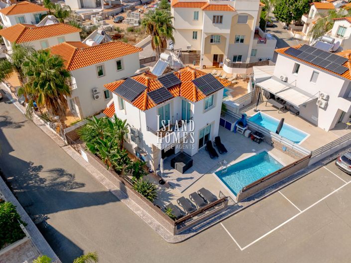 Image No.30-2 Bed Villa / Detached for sale