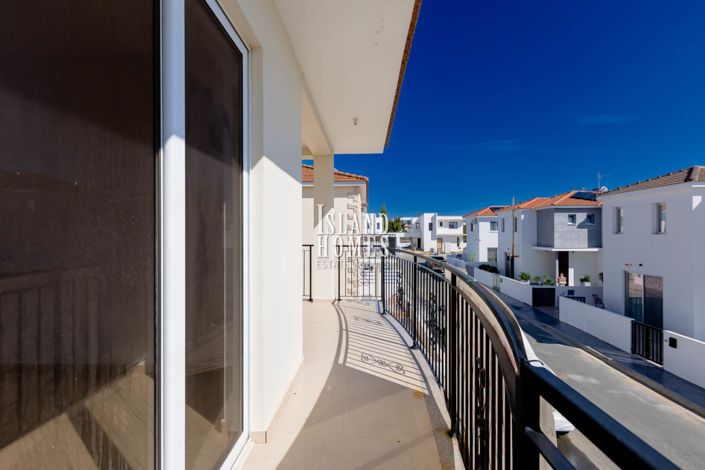 Image No.29-3 Bed Villa for sale