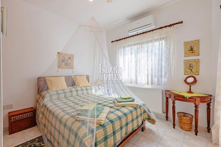 Image No.22-4 Bed Villa for sale