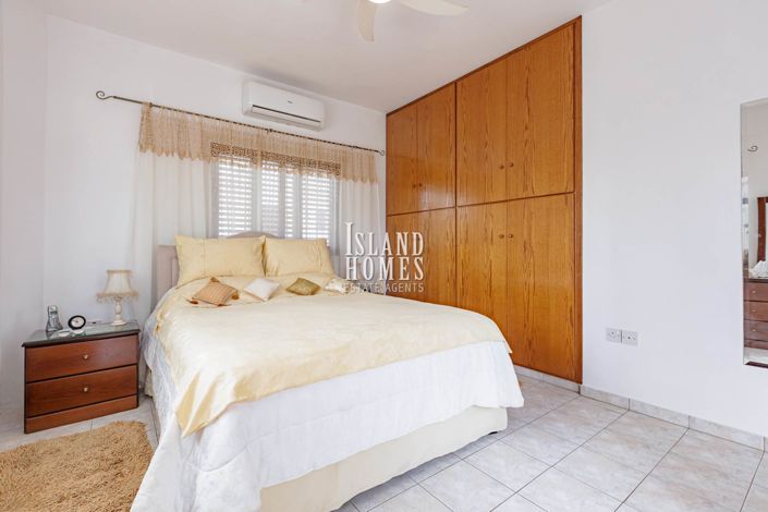 Image No.29-4 Bed Villa for sale