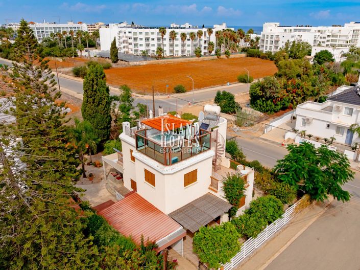 Image No.34-4 Bed Villa for sale