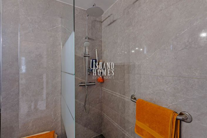 Image No.47-4 Bed Villa for sale