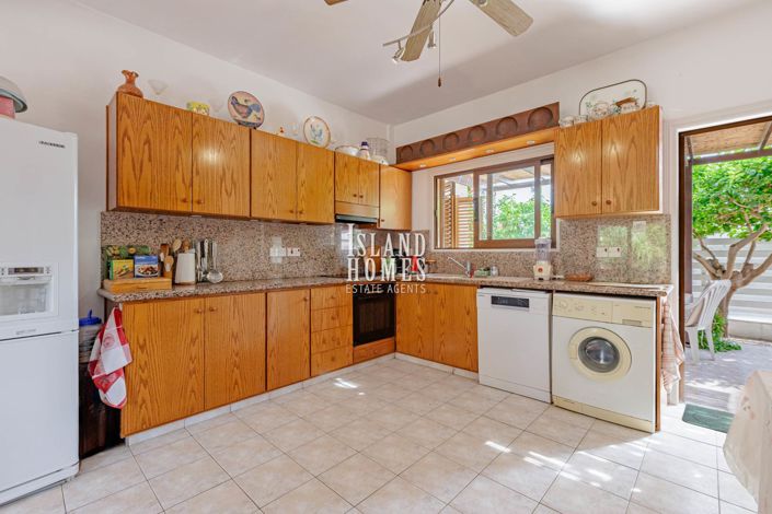 Image No.7-4 Bed Villa for sale