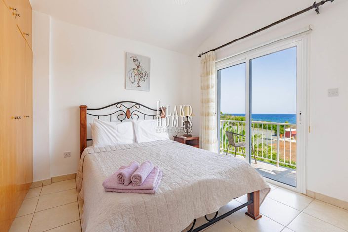 Image No.19-3 Bed Villa for sale