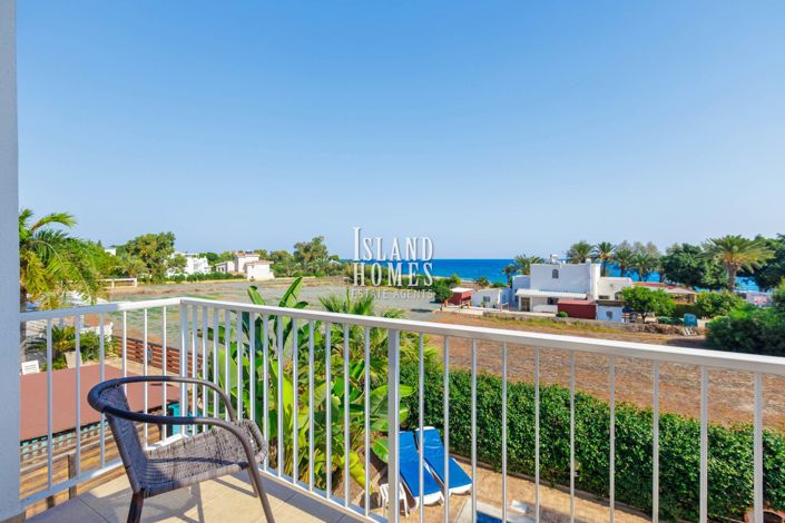 Image No.22-3 Bed Villa for sale