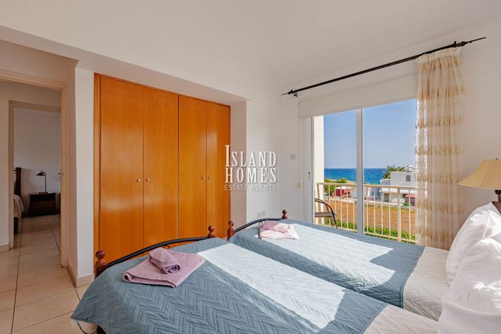 Image No.30-3 Bed Villa for sale