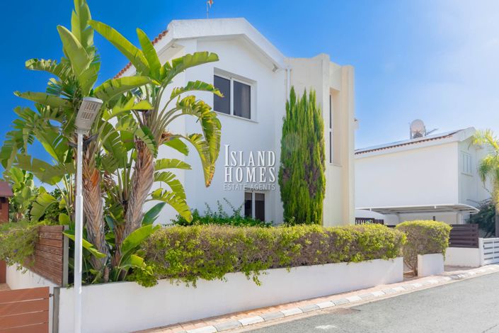 Image No.38-3 Bed Villa for sale