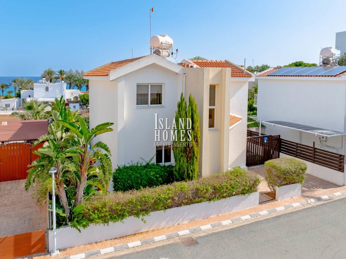 Image No.7-3 Bed Villa for sale