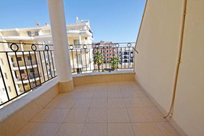 Image No.7-3 Bed Duplex for sale