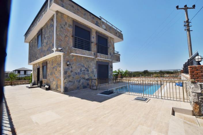 Image No.9-4 Bed Villa / Detached for sale