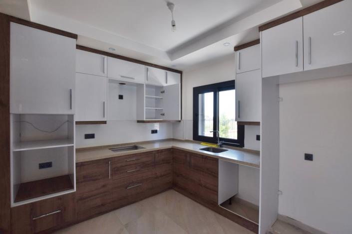 Image No.14-4 Bed Villa / Detached for sale