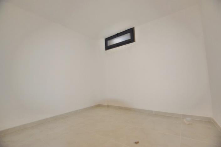 Image No.19-4 Bed Villa / Detached for sale