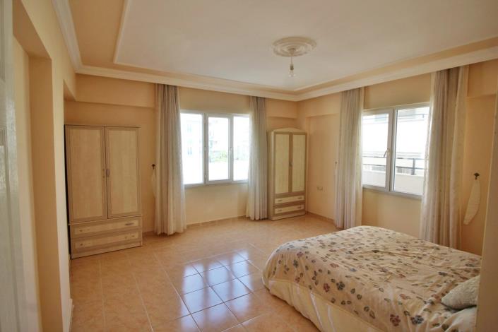 Image No.4-3 Bed Duplex for sale