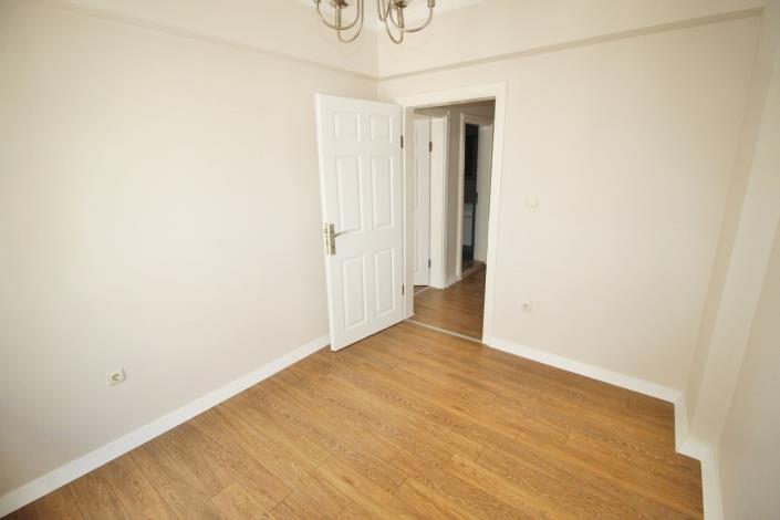 Image No.18-2 Bed Apartment for sale