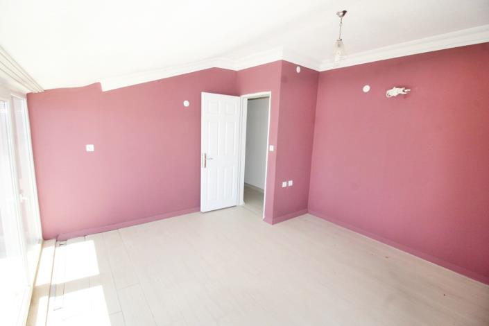 Image No.18-3 Bed Duplex for sale