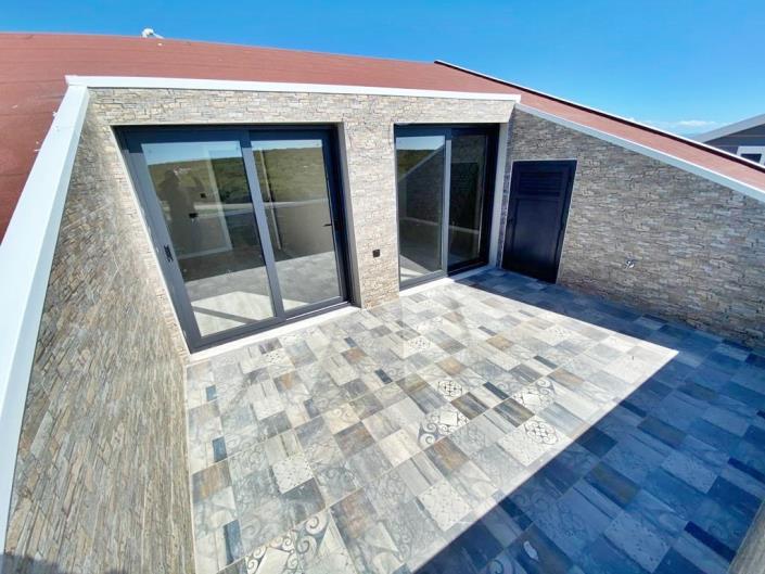 Image No.23-5 Bed Villa / Detached for sale