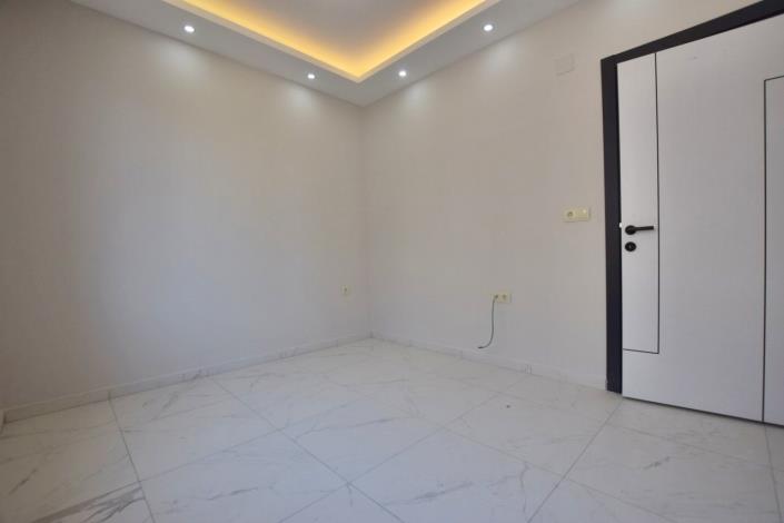 Image No.16-3 Bed Duplex for sale