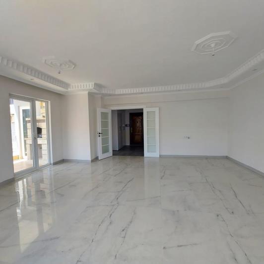 Image No.3-3 Bed Apartment for sale