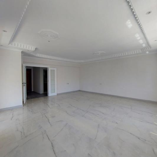 Image No.5-3 Bed Apartment for sale