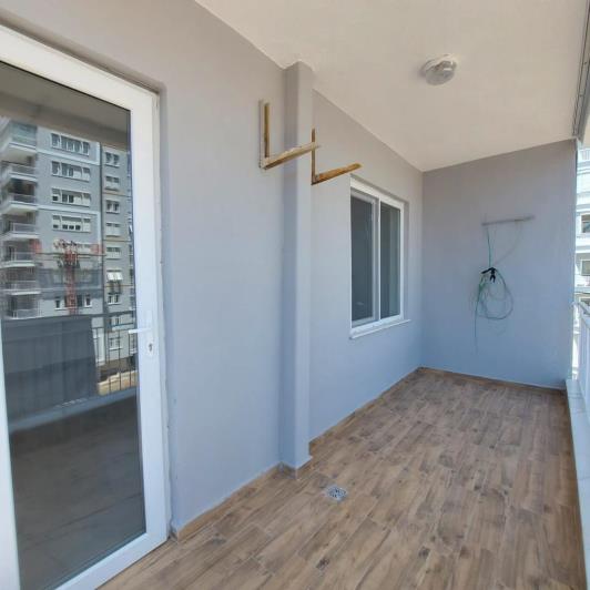 Image No.11-3 Bed Apartment for sale