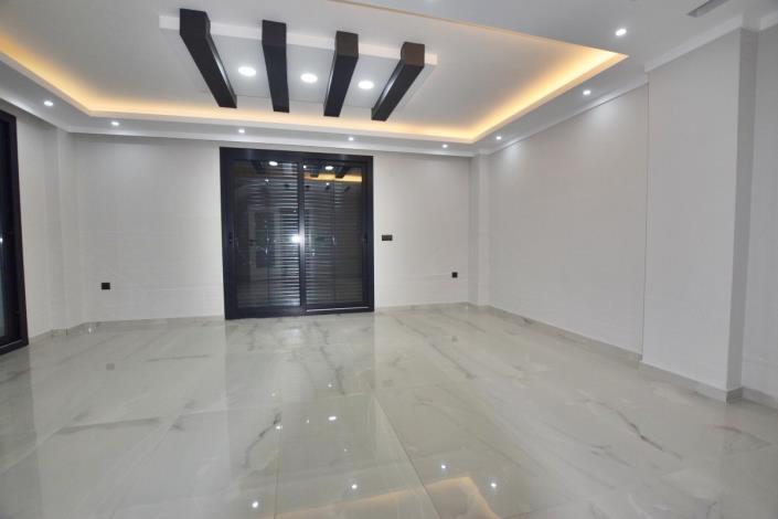 Image No.6-4 Bed Villa / Detached for sale