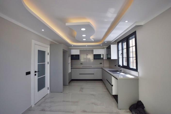 Image No.15-4 Bed Villa / Detached for sale