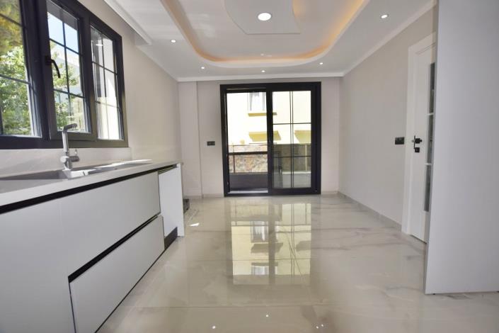 Image No.18-4 Bed Villa / Detached for sale