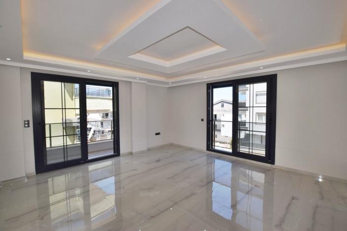 Image No.20-4 Bed Villa / Detached for sale